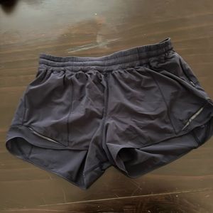 Lululemon Hotty Hott 4inch Low Rise